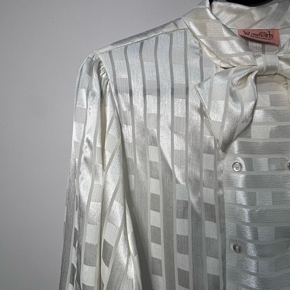 White Vintage Satin Blouse with optional bow tie - Picture 2 of 8